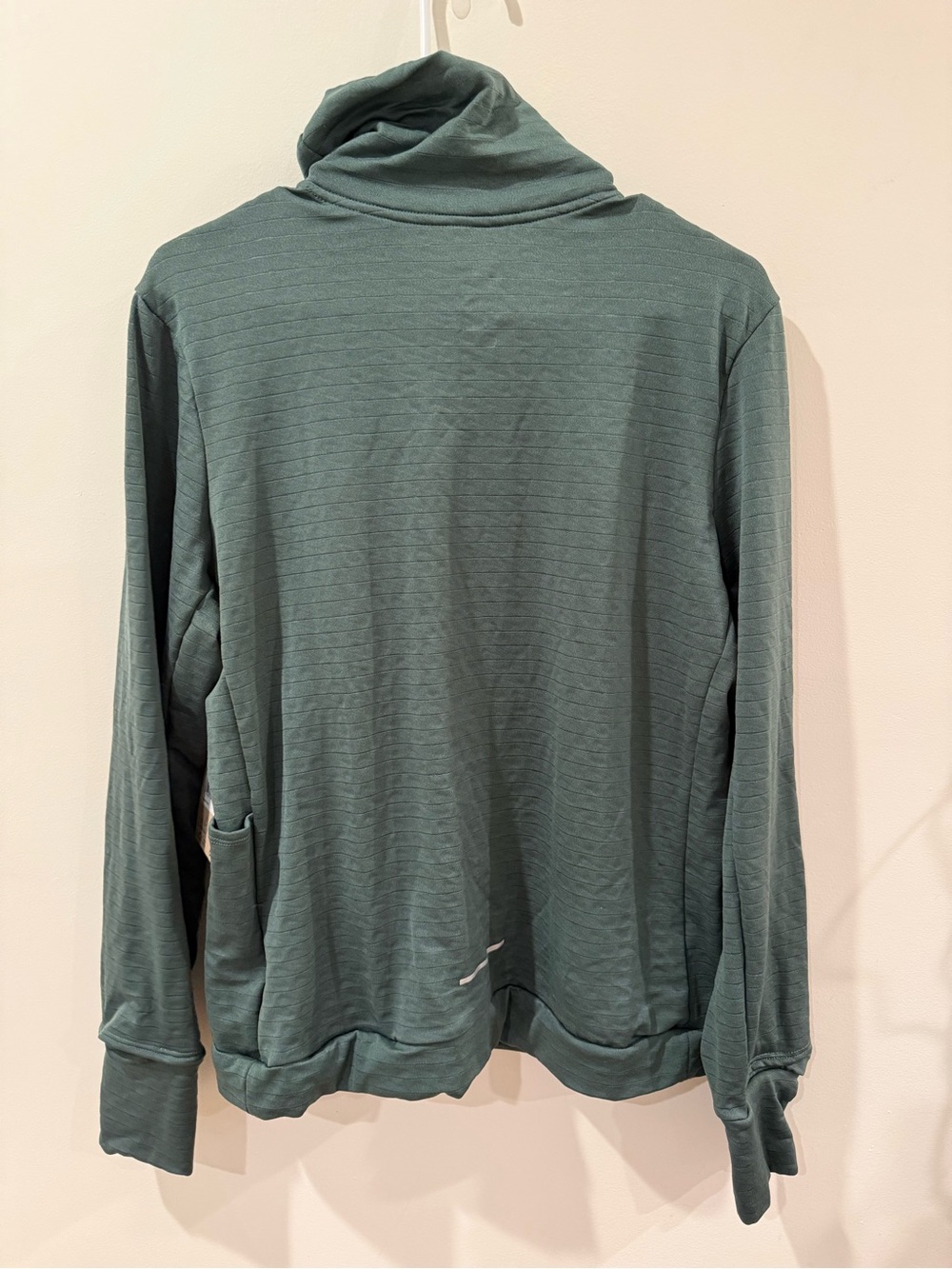 Nike Therma-Fit Pullover - Picture 5 of 10